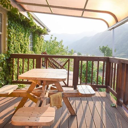อีโคเปีย เพนชั่น Villa พยองซาง ภายนอก รูปภาพ