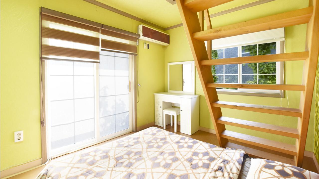 อีโคเปีย เพนชั่น Villa พยองซาง ภายนอก รูปภาพ