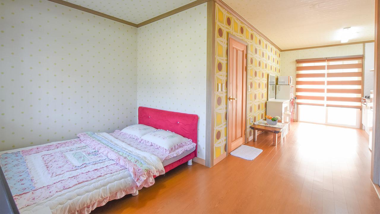 อีโคเปีย เพนชั่น Villa พยองซาง ภายนอก รูปภาพ